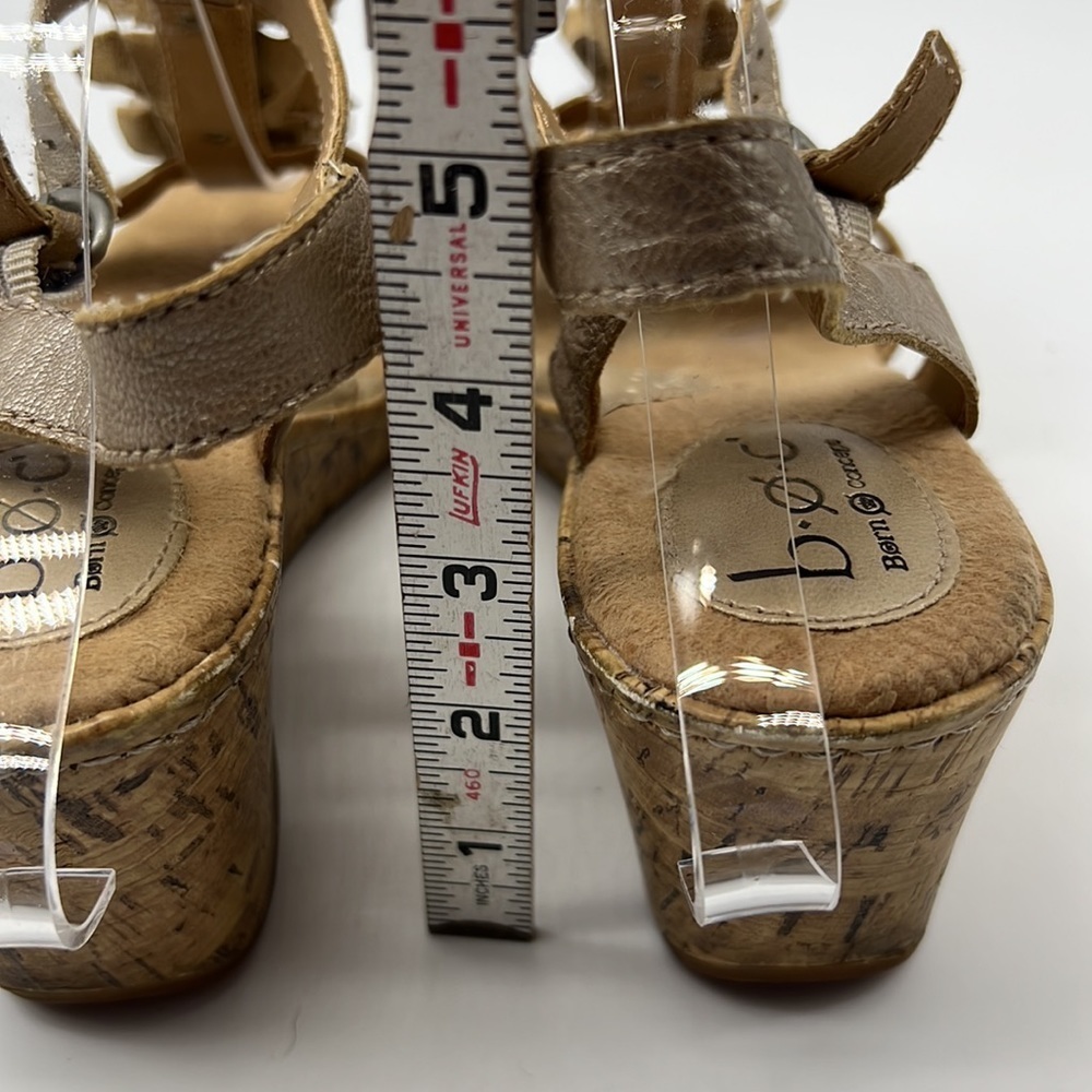 b.o.c Gold Metallic Leather Sandals with Cork Wedge Heel size 7 - Picture 3 of 10